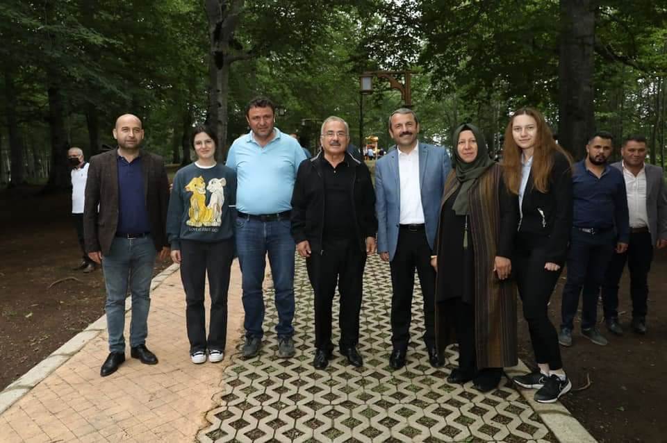 BAŞKAN GÜLER BİR GÜNDE 4 İLÇE GEZDİ